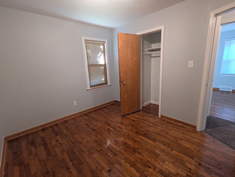 Building Photo - 9319 Fenton Ave