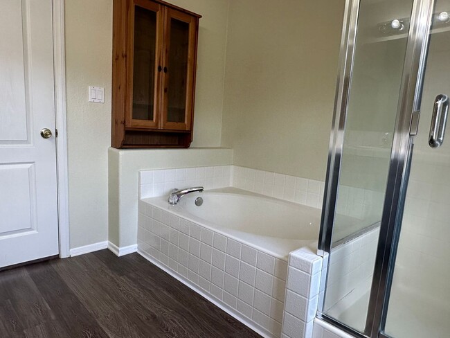 Building Photo - Coming Soon! In Bear Valley Springs! 3+2 p...