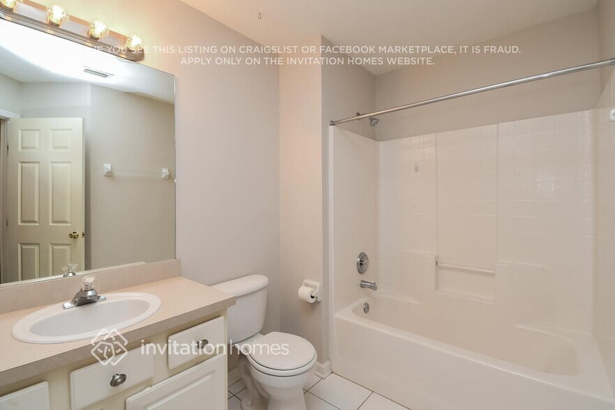 Building Photo - 7575 Scarlet Ibis Ln