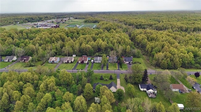Building Photo - 922 Pletcher Rd