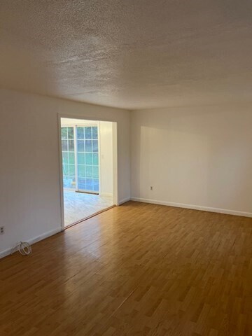 Building Photo - 30-32 North St