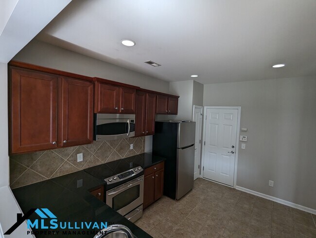 Building Photo - 8219 Saltwood Pl