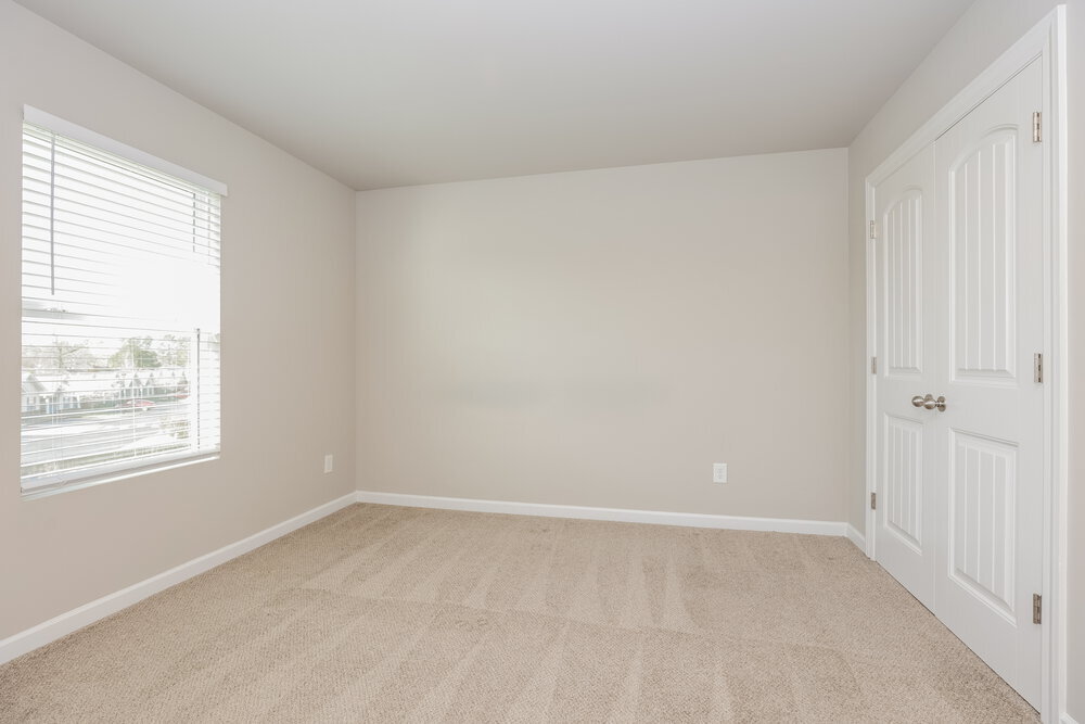 Building Photo - 2228 Lismore Dr