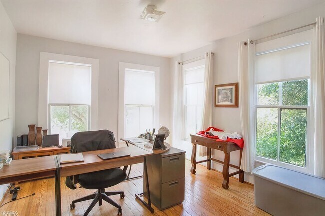Building Photo - 2 br, 1 bath House - 431 Lindsey St