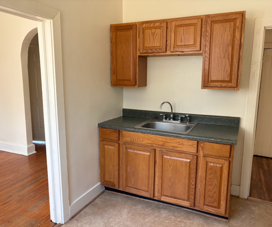 Kitchen - 1765 Stony Point Rd