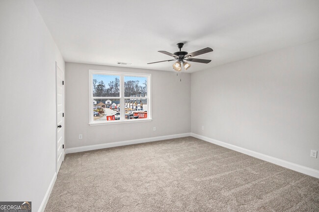 Building Photo - 124 Crestpoint Rd