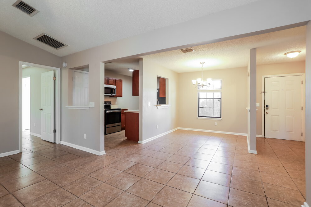 Building Photo - 10827 Carrington Ct