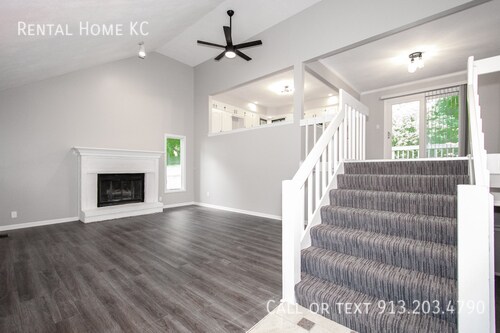 Building Photo - 7920 W 113th Terrace