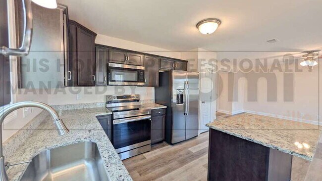 Building Photo - 1061 Dublin Dr