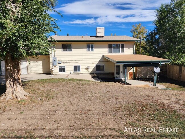Building Photo - 11436 W Kentucky Dr