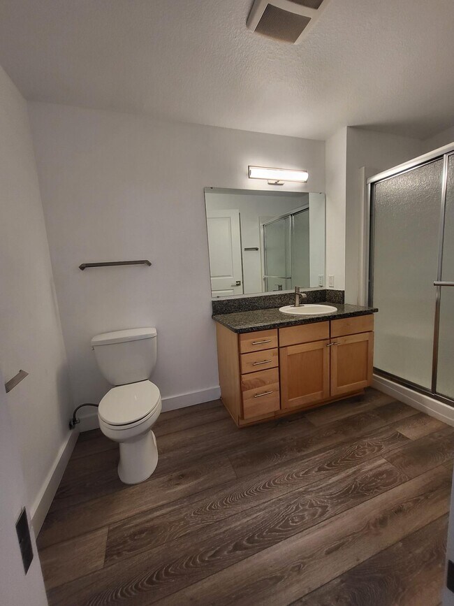 Building Photo - 15819 NE Leary Way