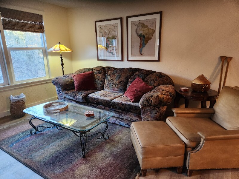 Building Photo - 6785 Poudre Canyon Rd