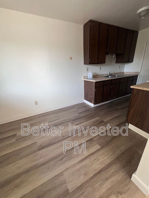Building Photo - 304 Cooper Ln