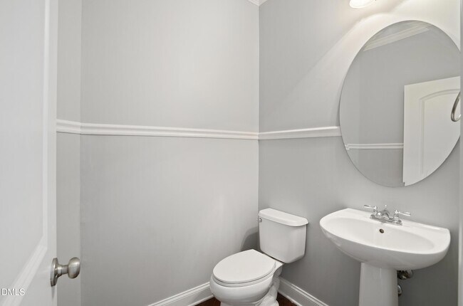 Building Photo - 4525 Cottendale Dr