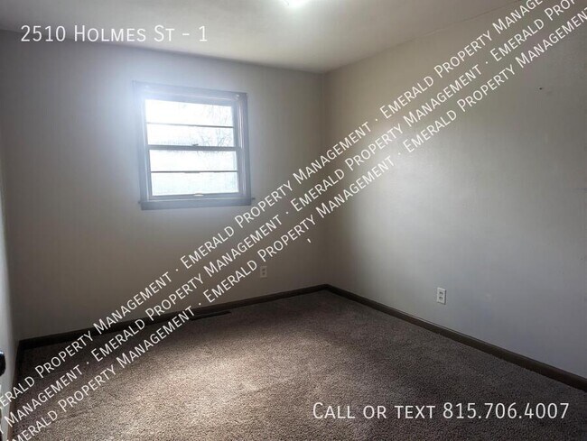 Building Photo - 2510 Holmes St