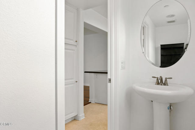 Building Photo - 15633 Odyssey Dr