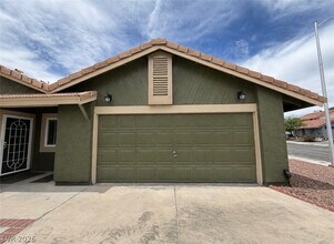 Building Photo - 8913 Torcello Dr