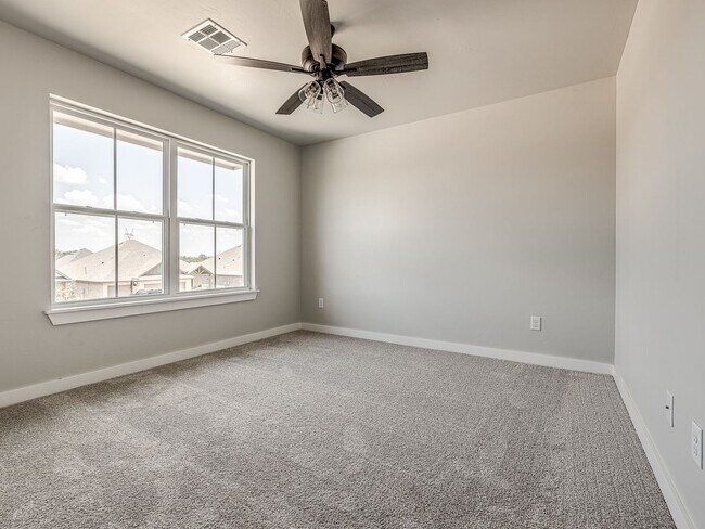 Building Photo - Stunning Brand New Build + Deerk Creek Sch...