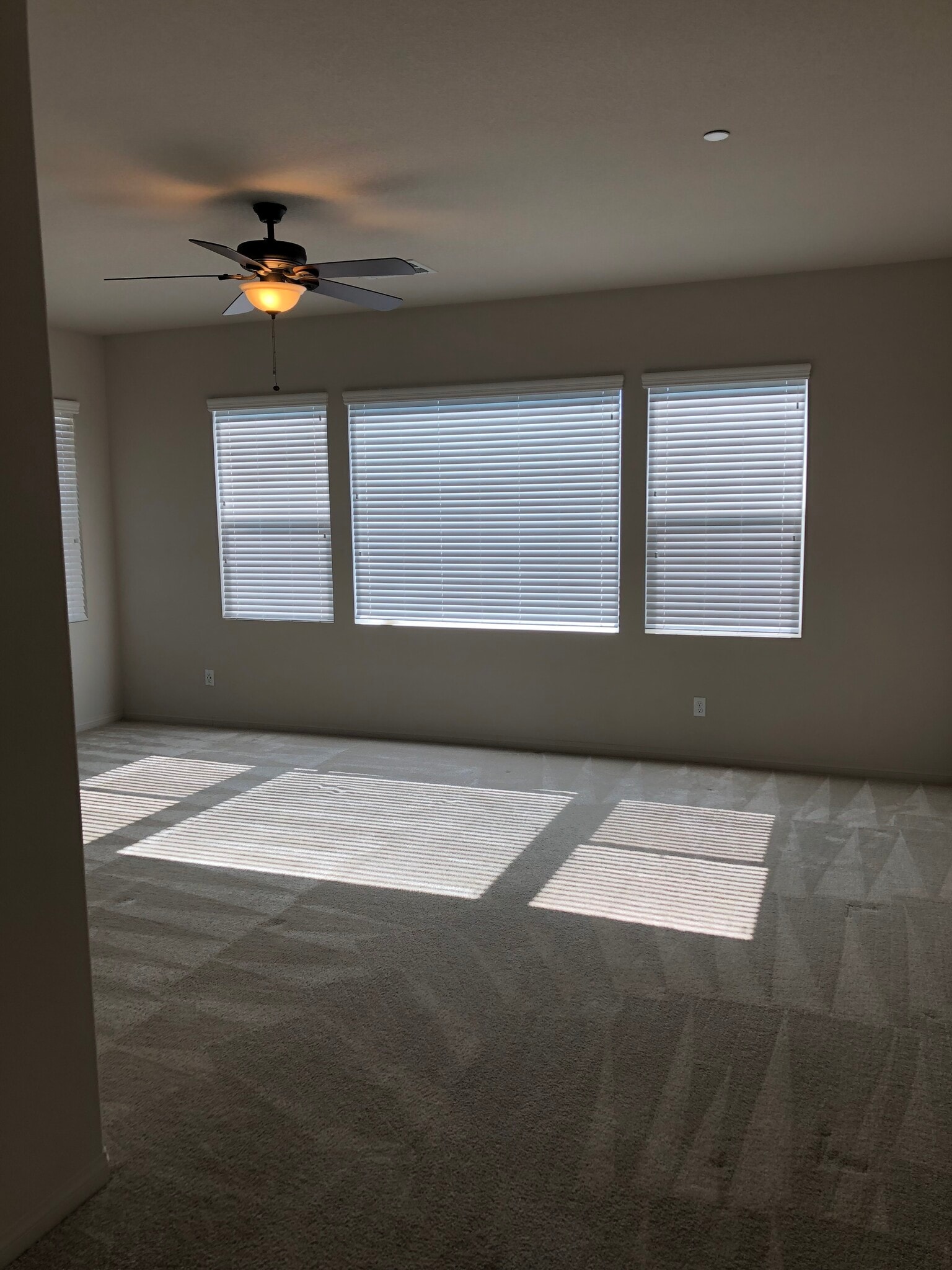 Master bedroom - 30426 Cowboy Ln