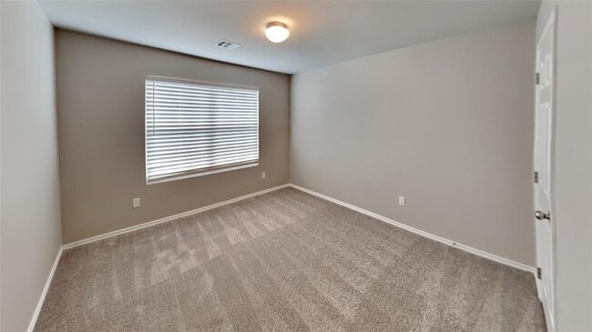 Building Photo - 16205 Lovers Ln