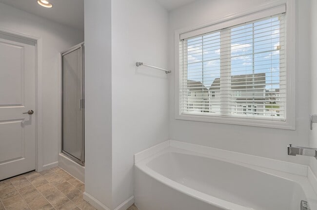 Building Photo - 66 Avery Wy