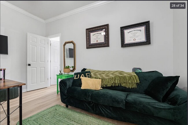 Building Photo - 3143 Enclave Ln