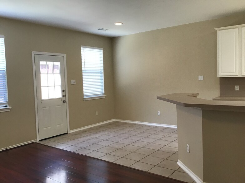 Building Photo - 16650 Beckland Ln