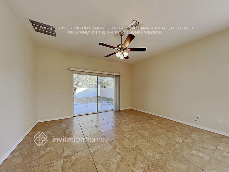 Building Photo - 26012 Singing Lark Ct