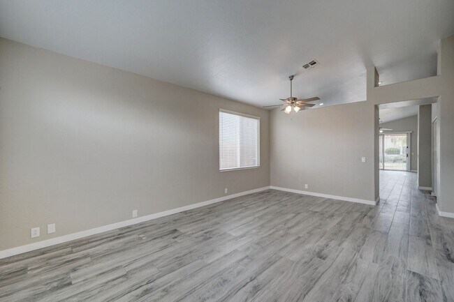 Building Photo - 3720 S Heath Way