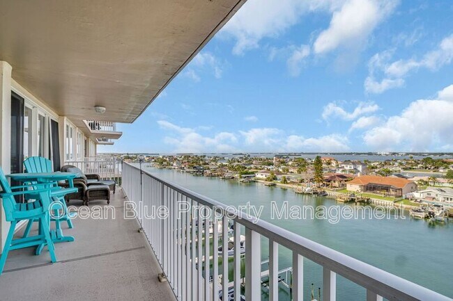 Building Photo - 223 Island Way