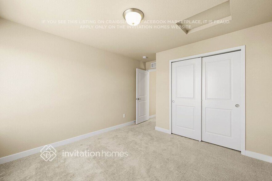 Building Photo - 11287 House Finch Ln