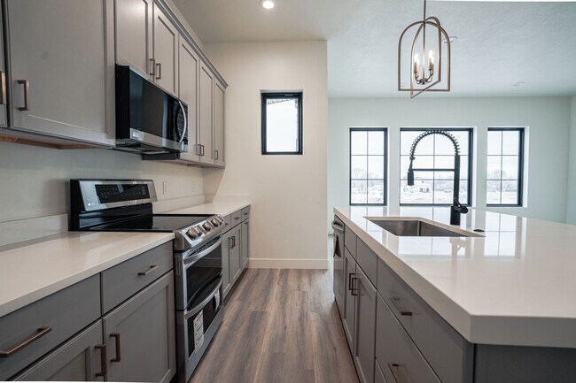 Building Photo - 5354 W Dosh Ln