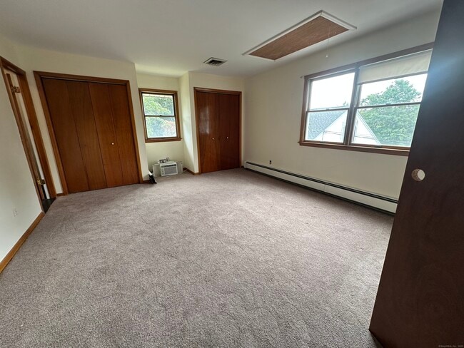 Building Photo - 91 Bailey Ln