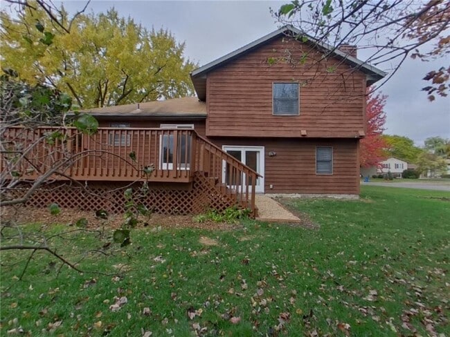 Building Photo - 2990 Payne Ave