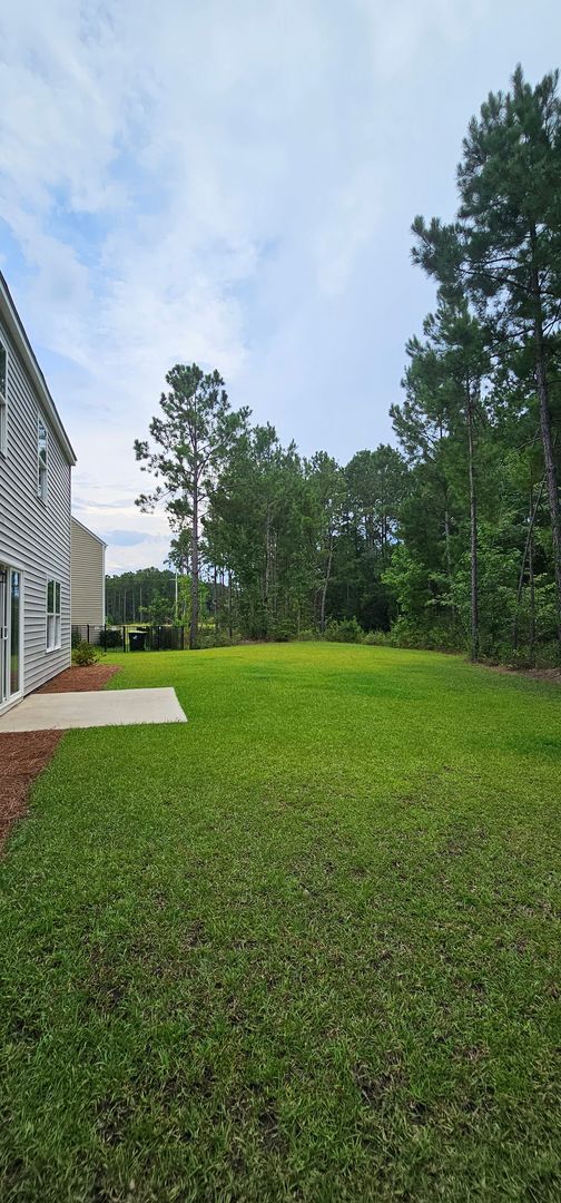 Building Photo - Luxury Meets Privacy in This 4-Bedroom Cul...