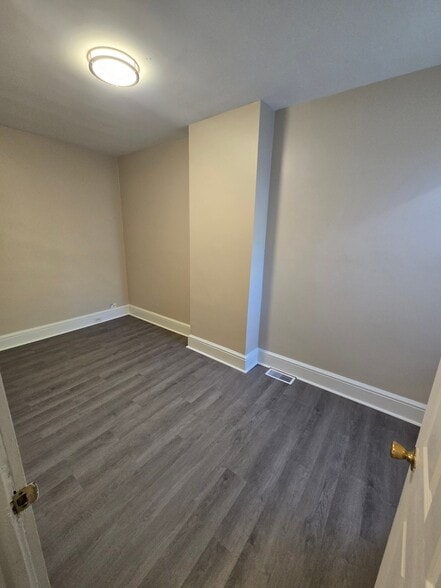 Building Photo - 1124 Clifford Brown Walk