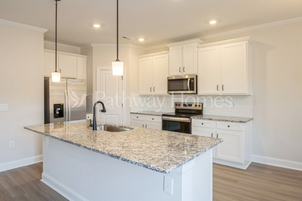 Building Photo - 118 Wembury Ln