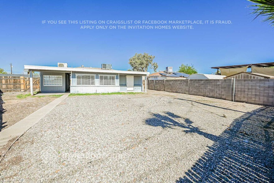 Building Photo - 11207 W Oregon Ave