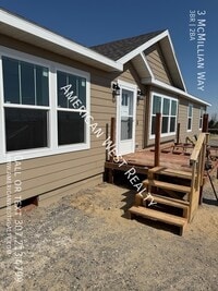 Building Photo - 3 McMillian Way