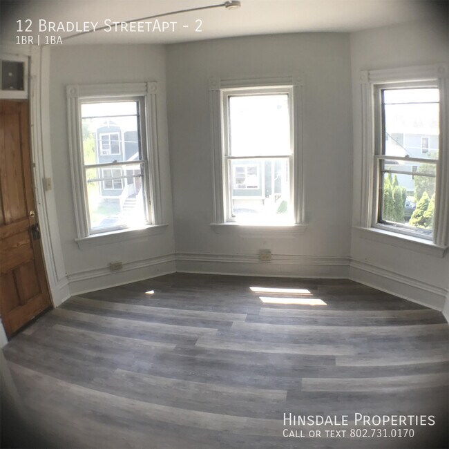 Building Photo - 12 Bradley St
