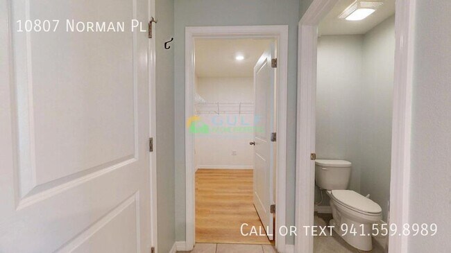 Building Photo - 10807 Norman Pl