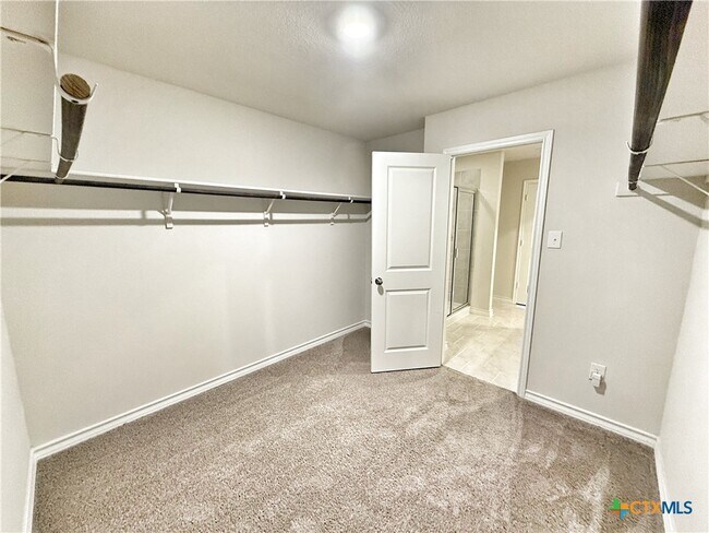 Building Photo - 380 Arbor Hills