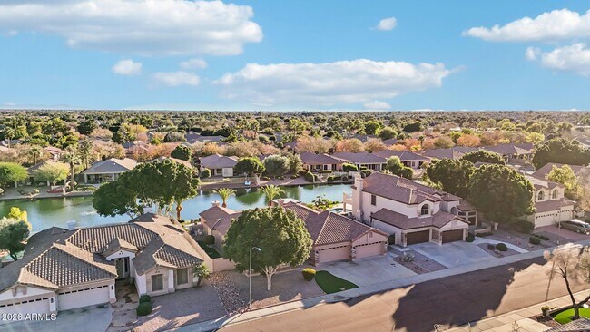 Building Photo - 6991 W Firebird Dr