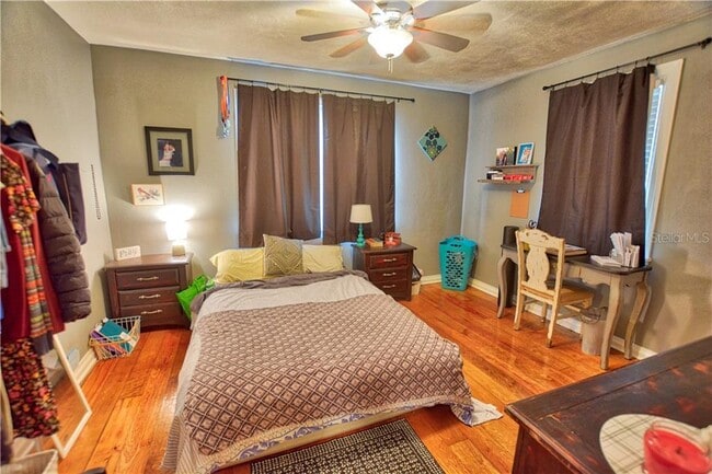 Building Photo - 119 N Longfellow Blvd