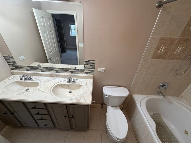 Building Photo - 183 N Des Plaines River Rd