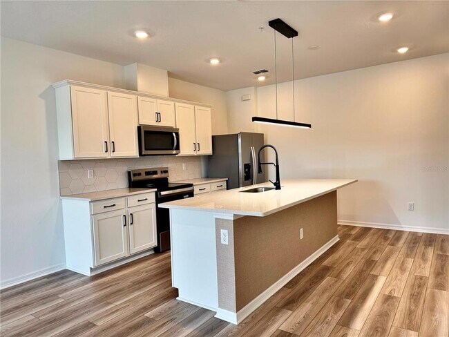 Building Photo - 11419 Harborview St
