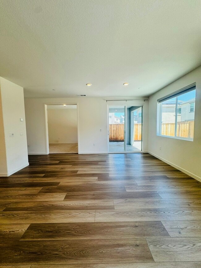 Building Photo - 5421 Knights Valley Ln