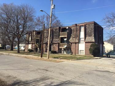 Primary Photo - Weeks Apartments