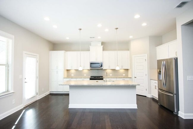 Building Photo - 3152 Anstey Ln