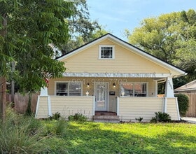 Building Photo - 3886 Walsh St